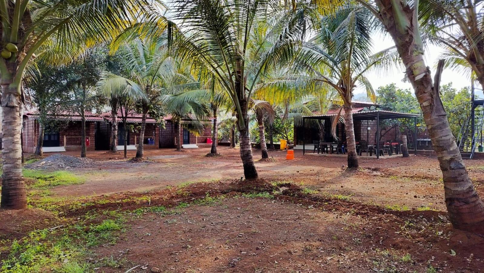 Saka Kadams Home Stay Guhagar Ngoại thất bức ảnh