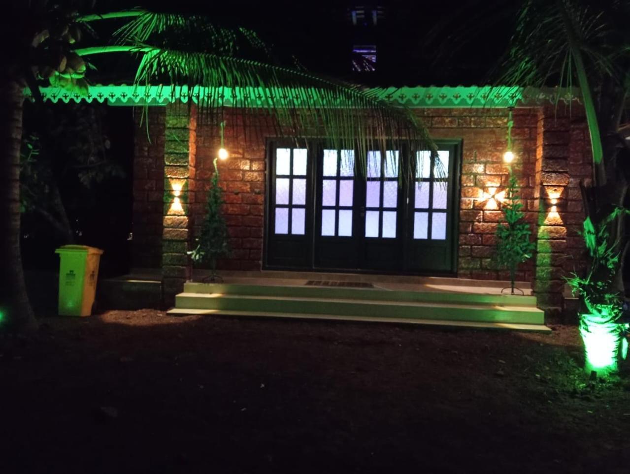 Saka Kadams Home Stay Guhagar Ngoại thất bức ảnh
