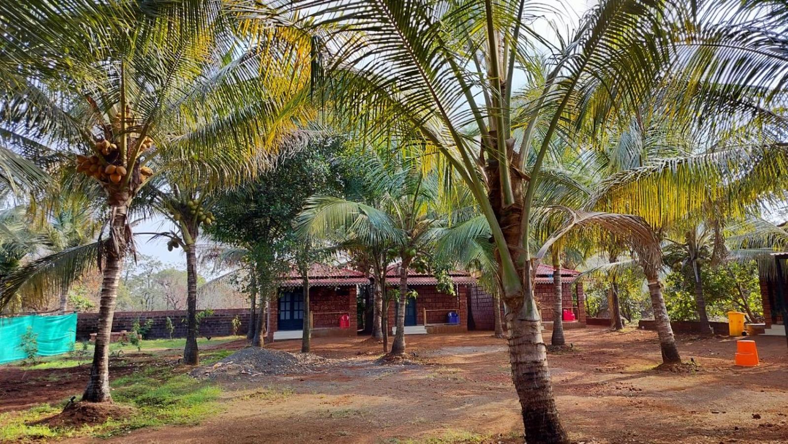 Saka Kadams Home Stay Guhagar Ngoại thất bức ảnh
